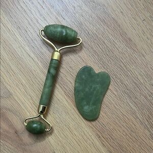 Green Jade Roller and Gua Sha Set
